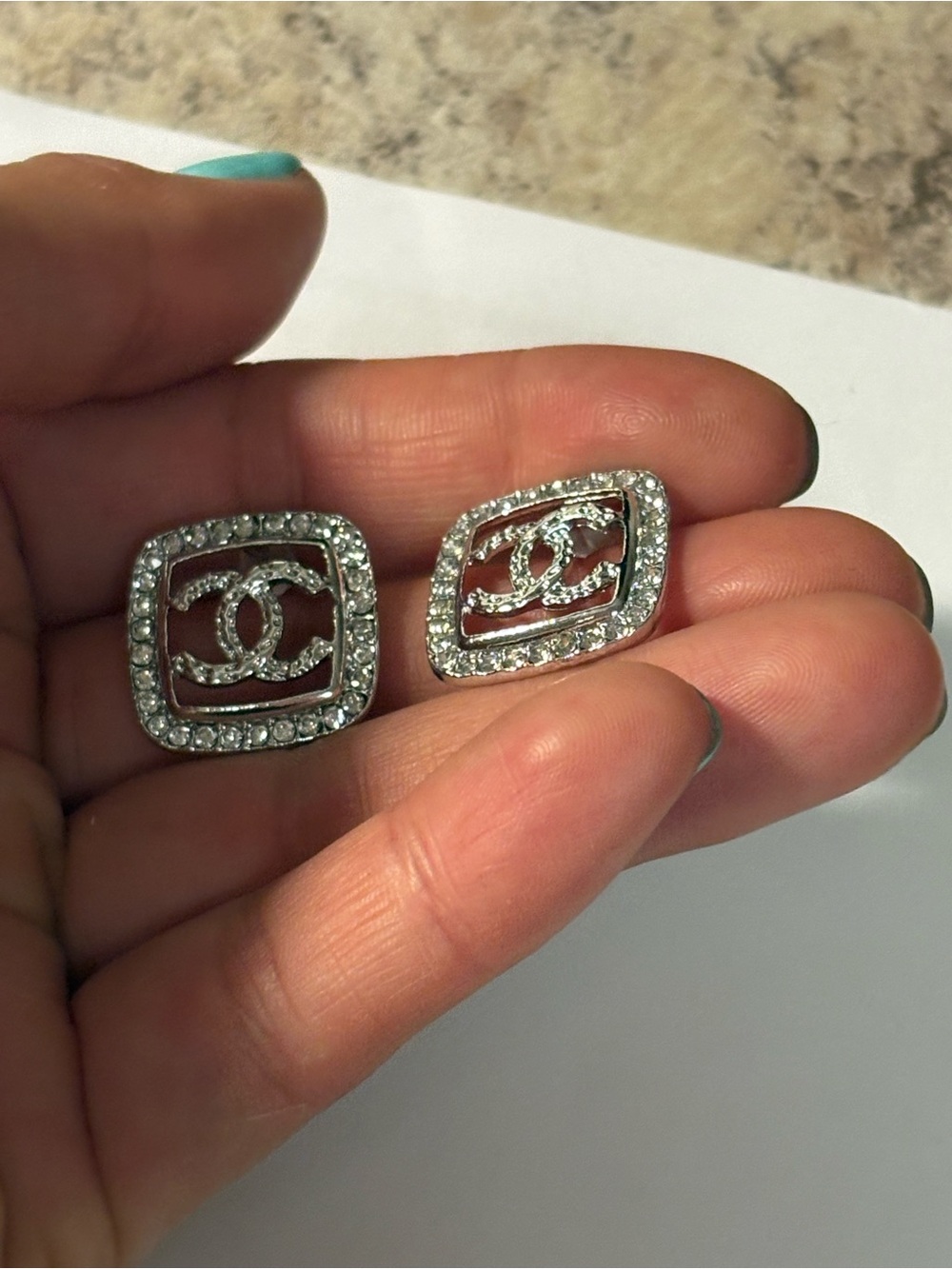 Earrings cc - Picture 4 of 5